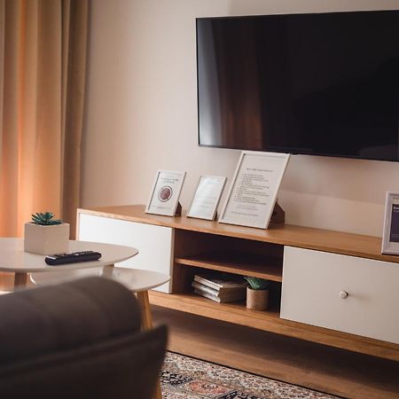 Tam Skanderbeg Square Serviced City Center Apartment No1 Tiranë Luaran gambar