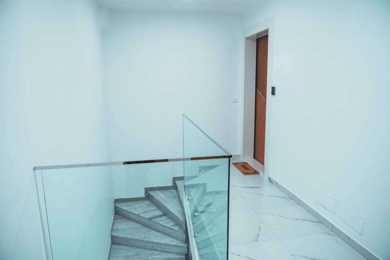 Tam Skanderbeg Square Serviced City Center Apartment No1 Tiranë Luaran gambar