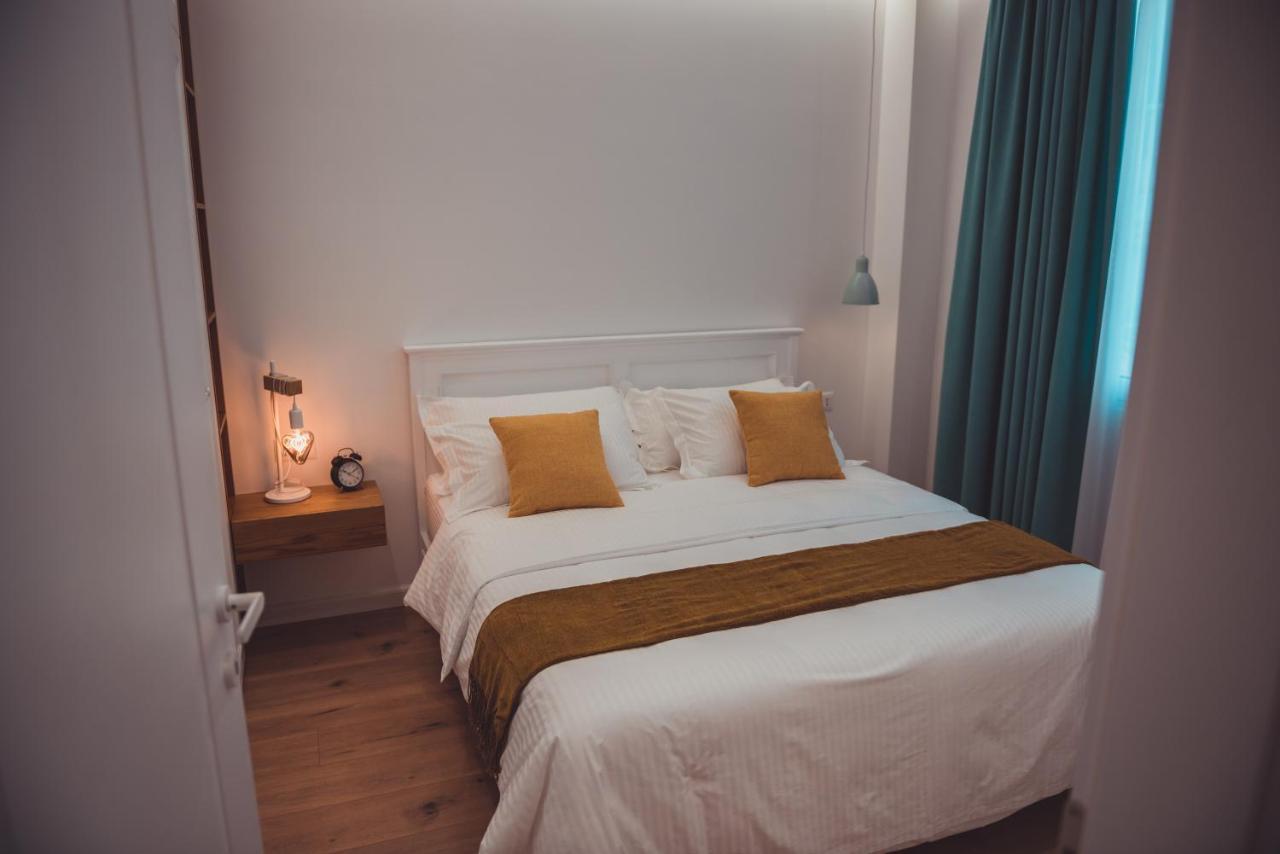 Tam Skanderbeg Square Serviced City Center Apartment No1 Tiranë Luaran gambar
