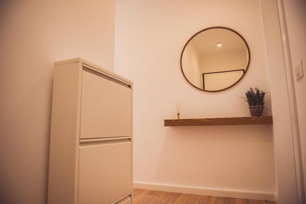 Tam Skanderbeg Square Serviced City Center Apartment No1 Tiranë Luaran gambar