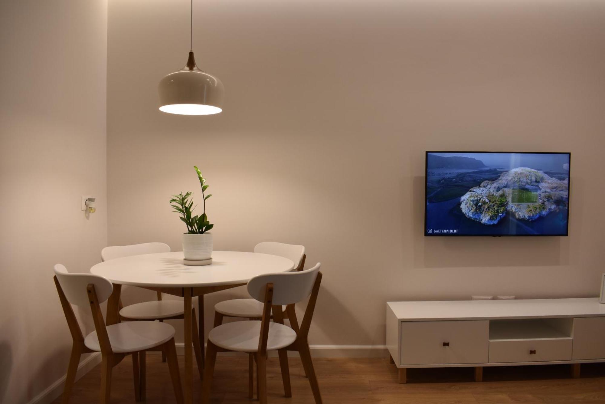 Tam Skanderbeg Square Serviced City Center Apartment No1 Tiranë Luaran gambar