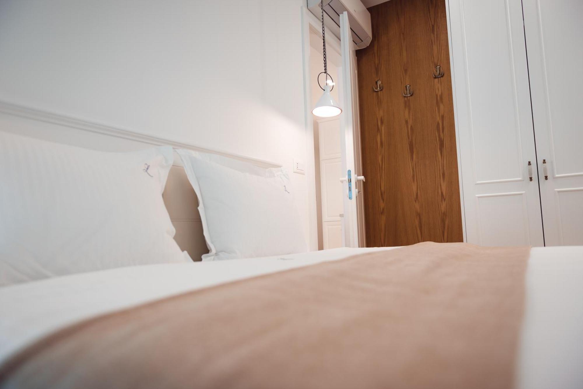Tam Skanderbeg Square Serviced City Center Apartment No1 Tiranë Luaran gambar
